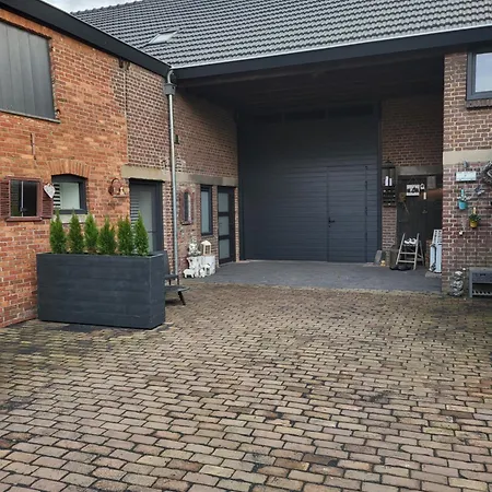 Oesj Apartment